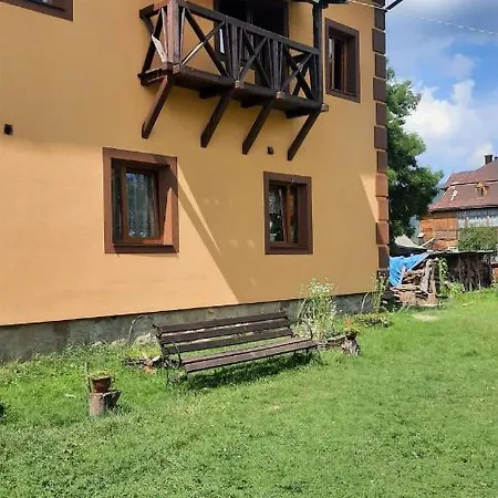 בית הארחה Gostyniy Dvir Petrovski 3*