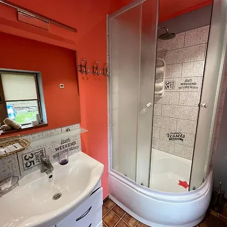 Gostyniy Dvir Petrovski 3*