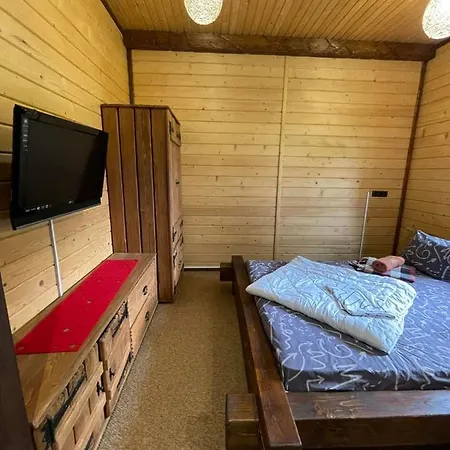 Gostyniy Dvir Petrovski 3*